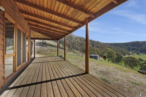 Quins Gap Private Retreat - Accommodation in Bendigo 3