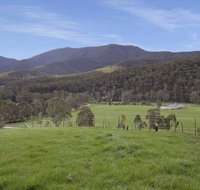 Quins Gap Private Retreat - Accommodation in Bendigo