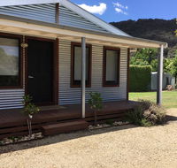 Rail Trail Cottage - Accommodation in Bendigo