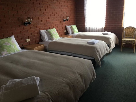 Railway Motel Myrtleford - Accommodation in Bendigo 2