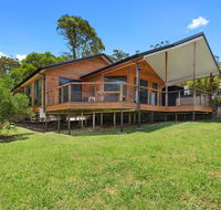 Ravensbourne Escape- Rose Alyce - Accommodation in Bendigo