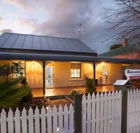 Rawson's Retreat - Five Bedroom Home - Walk CBD - Includes Breakfast - Accommodation in Bendigo