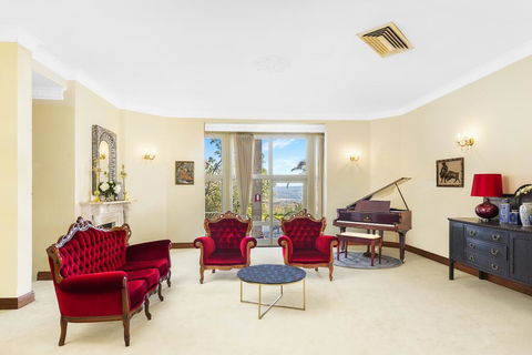 Razorback Holiday House With Incredible Views - Accommodation in Bendigo 2