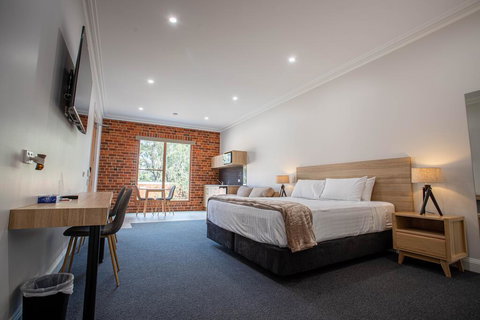 Red Waratah Accommodation - Accommodation in Bendigo 2