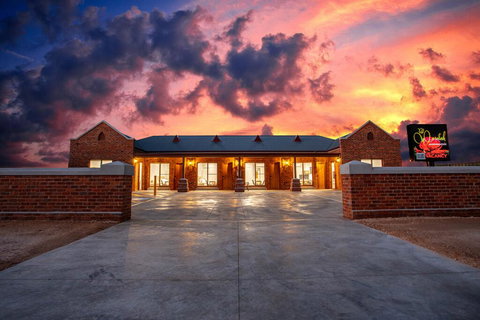 Red Waratah Accommodation - Accommodation in Bendigo 1