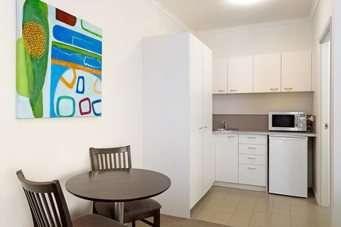 Redcliffe Motor Inn - Accommodation in Bendigo 3