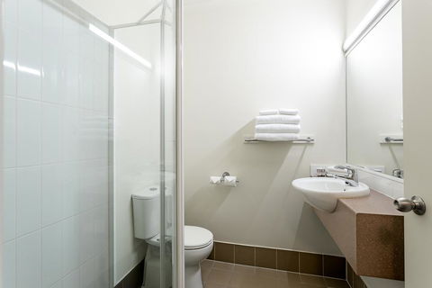 Redcliffe Motor Inn - Accommodation in Bendigo 2