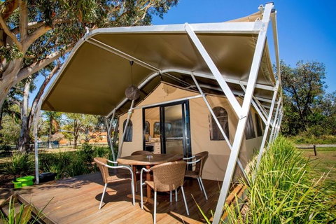 Reflections Holiday Parks Mylestom - Accommodation in Bendigo 3
