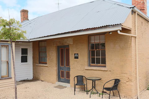 Robinson Cottage - Accommodation in Bendigo 2