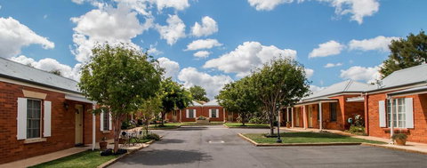 Ross Motel - Accommodation in Bendigo 1