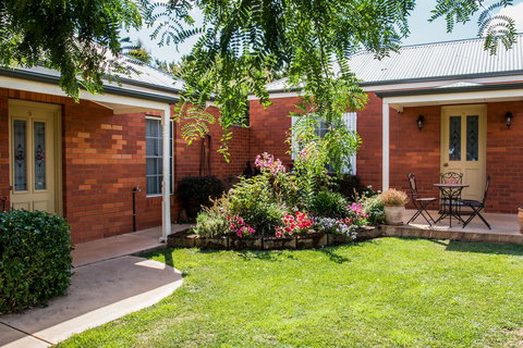 Ross Motel - Accommodation in Bendigo 2