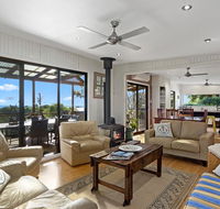 Sandy Feet Retreat - 13 Scenic View Drive - Accommodation in Bendigo