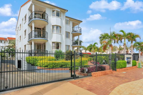 Santalina Beach Gem - Accommodation in Bendigo 0