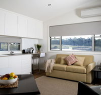 Savannah Cabins Taronga Western Plains Zoo - Accommodation in Bendigo