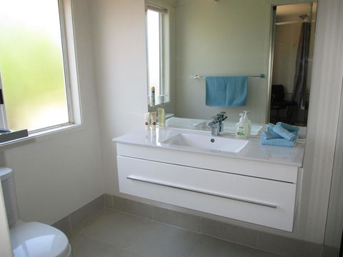 Sea Renity In Dundowran - Accommodation in Bendigo 1