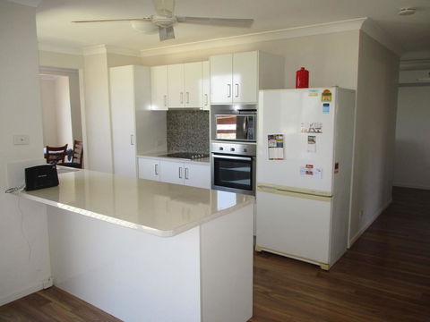 Sea Renity In Dundowran - Accommodation in Bendigo 0
