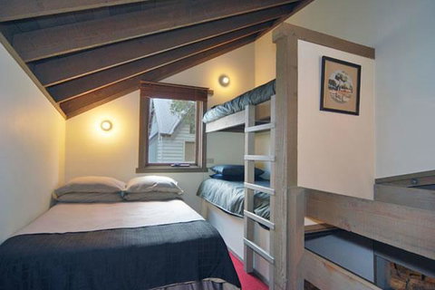 Seadog - Accommodation in Bendigo 2
