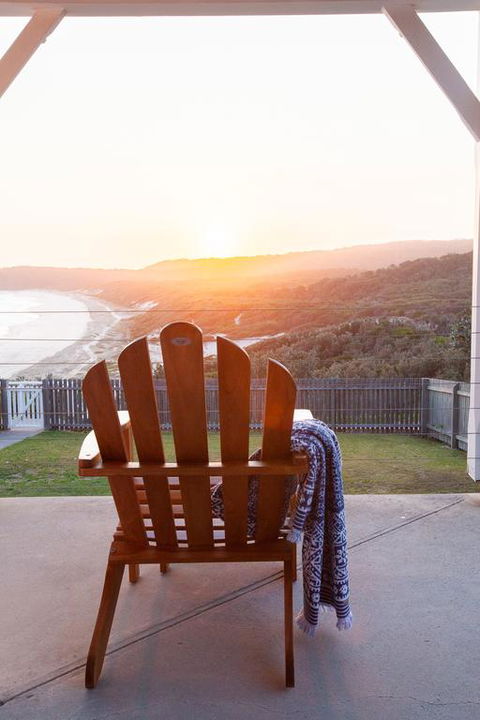 Seal Rocks Lighthouse Cottages - Accommodation in Bendigo 3