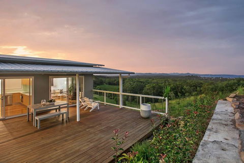 Seascape Scotts Head - Accommodation in Bendigo 0
