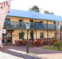 Settlers House - Accommodation in Bendigo
