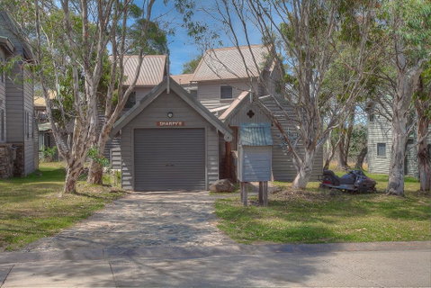 Sharpys Chalet - Accommodation in Bendigo 3