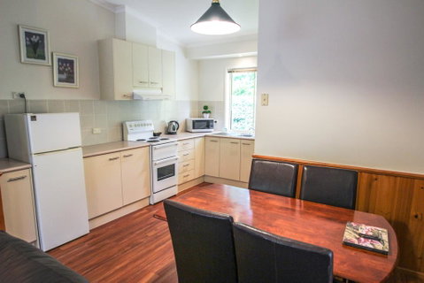Silver Birches Holiday Unit 2 - Accommodation in Bendigo 2