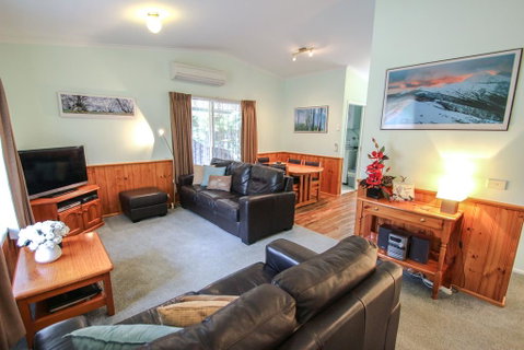 Silver Birches Holiday Unit 3 - Accommodation in Bendigo 0
