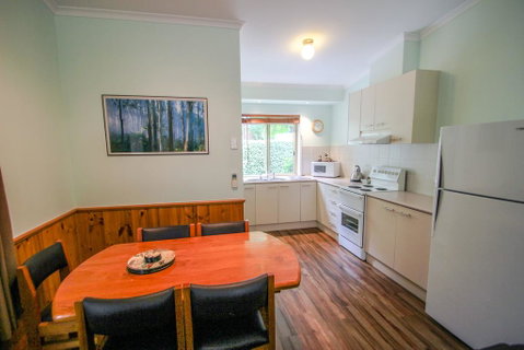 Silver Birches Holiday Unit 3 - Accommodation in Bendigo 1