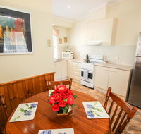 Silver Birches Holiday Unit 5 - Accommodation in Bendigo