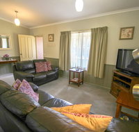 Silver Birches Holiday Unit 6 - Accommodation in Bendigo