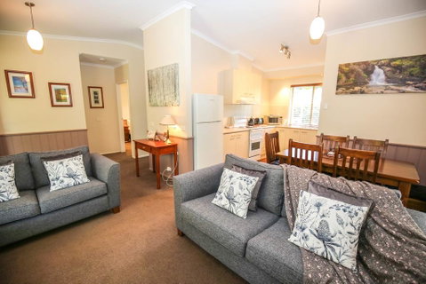 Silver Birches Holiday Unit 7 - Accommodation in Bendigo 0