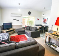 Silver Birches Holiday Unit 9 - Accommodation in Bendigo
