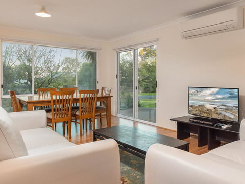 Sky Mirror Cottage - Accommodation in Bendigo 1