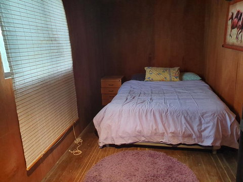 Smoko Shed - Accommodation in Bendigo 0