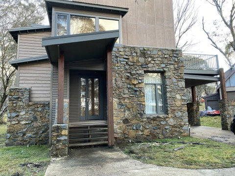 Sonoma Chalet - Accommodation in Bendigo 0