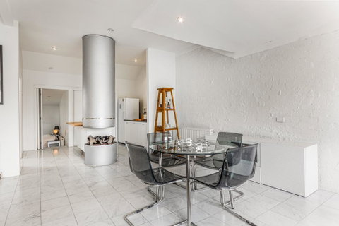 Spoilt For Choice 2-bed/2-bath + Free Parking - Accommodation in Bendigo 2
