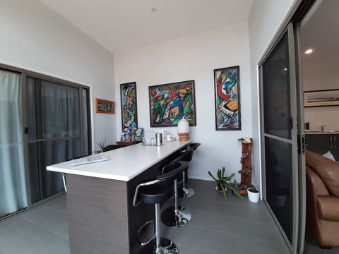 Spring Beach Garden Retreat - Accommodation in Bendigo 1