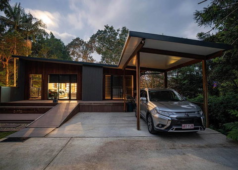 Springbrook25 Upper Apartment - Accommodation in Bendigo 1