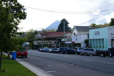 St Marys Hotel And Bistro - Accommodation in Bendigo 1