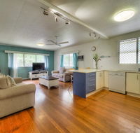 Starfish Shack by the Sea - Accommodation in Bendigo