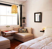 Studio Flat with Shared Rooftop Terrace - Accommodation in Bendigo