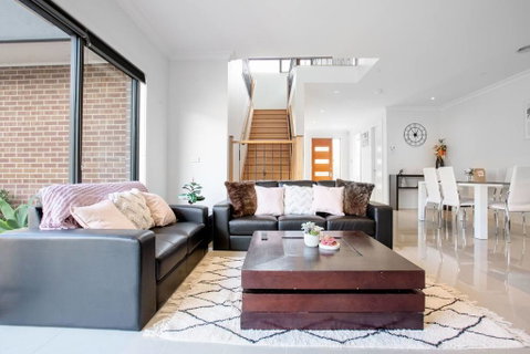 Stunning 3Beds Near Knox Shopping Centro@Wantirna - Accommodation in Bendigo 0