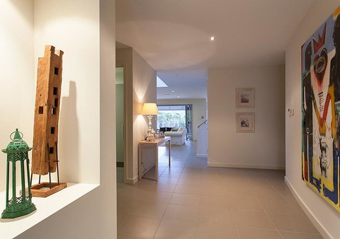 Stunning Beachside Home Minutes From Coolum Beach - Accommodation in Bendigo 2