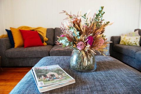 Stunning Queenslander - Accommodation in Bendigo 1