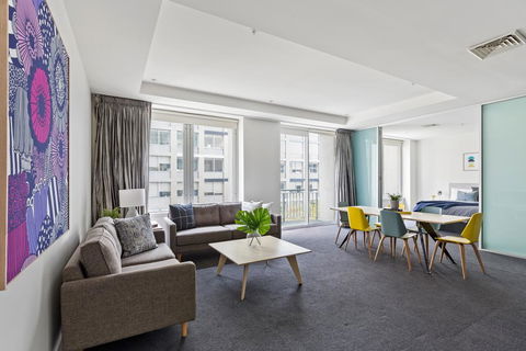 Stunning, Central Huge CBD Pad, Free WiFi, Netflix - Accommodation in Bendigo 1