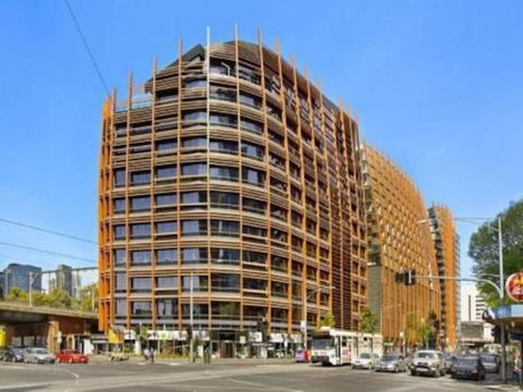 Stylish 1 Bedroom Apartment Amazing City Views - Accommodation in Bendigo 3