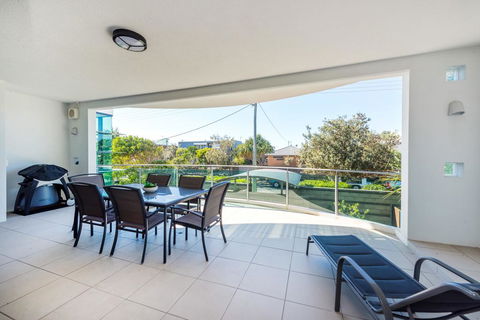 Stylish Beach Side Apartment - Unit 5 - 33 Lorikeet Drive - Accommodation in Bendigo 1