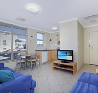 Stylish Comfortable 2 bdrm Glenelg North - Accommodation in Bendigo
