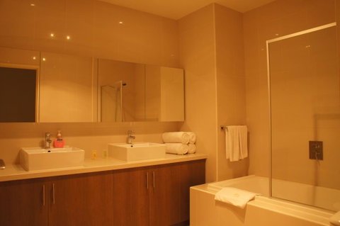 Summer Inn Holiday Apartments - Accommodation in Bendigo 3