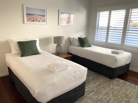 Sundecks - Accommodation in Bendigo 2